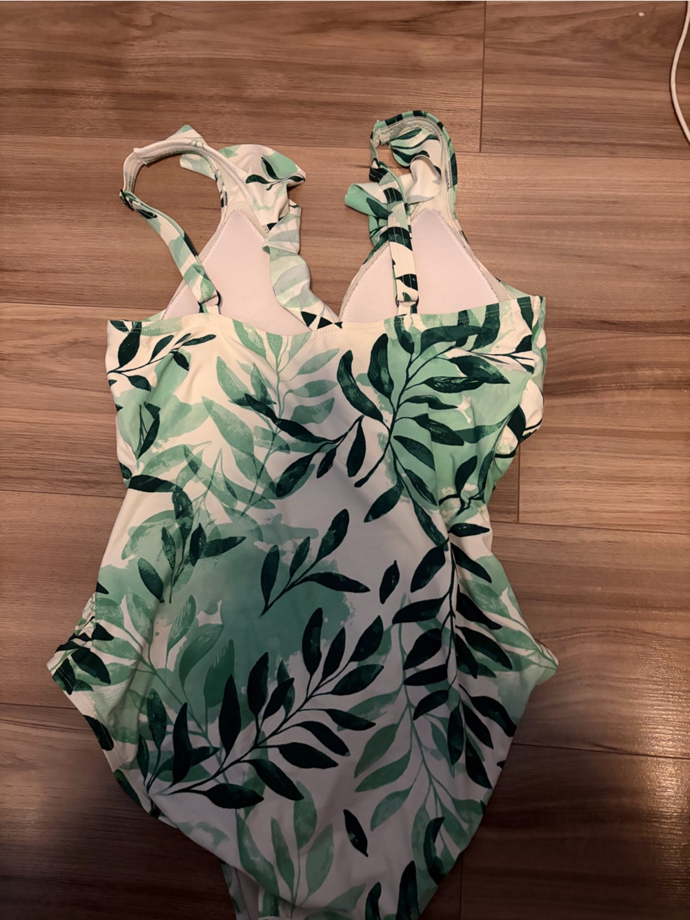 Women’s Leaf-Print One-Piece Swimsuit in Green and White - Picture 2 of 2